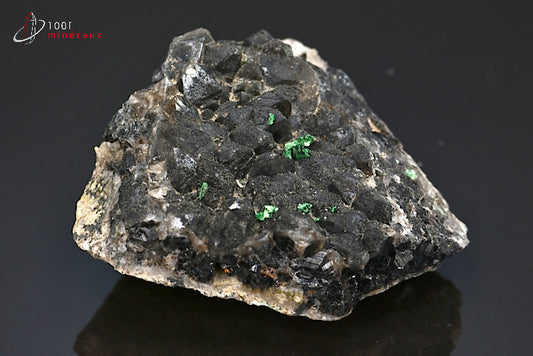 Minéral cristallisé de quartz morion et torbernite