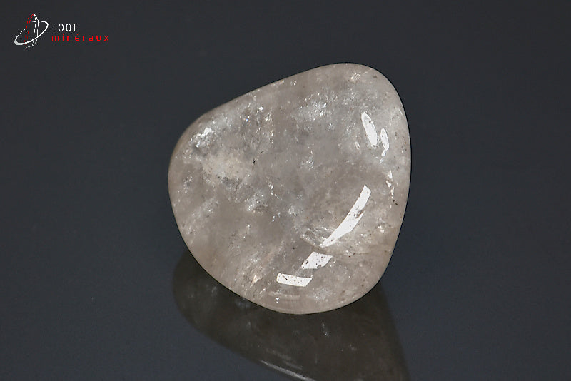 Minéral poli de cristal de roche du Brésil