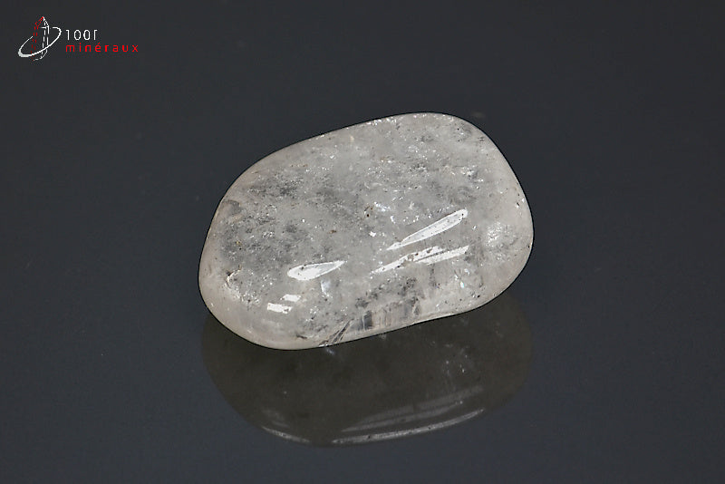 Minéral poli de cristal de roche du Brésil