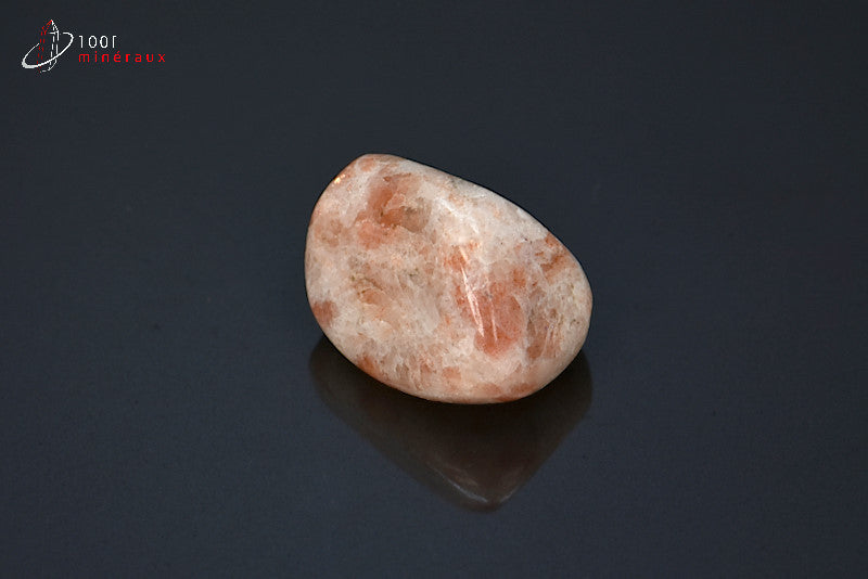 Minéral poli de pierre de soleil d'Inde