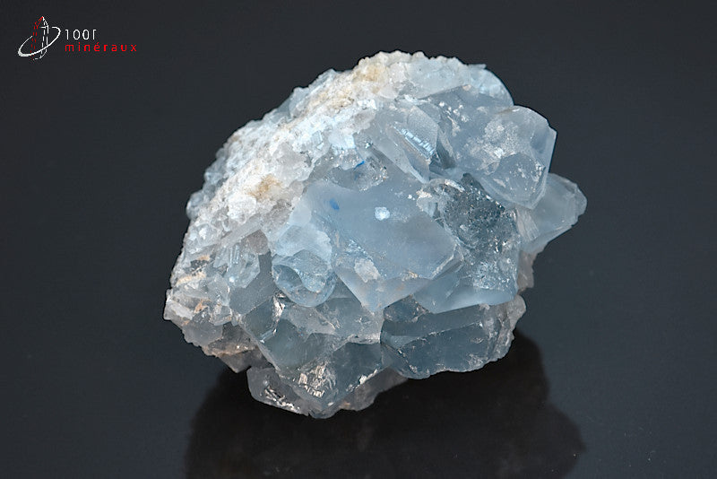 Minéral cristallisé de célestine de Madagascar