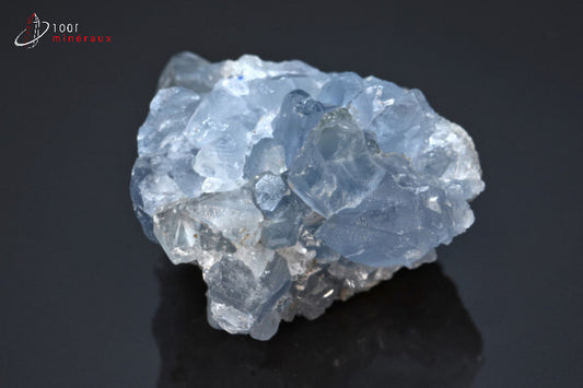 Minéral cristallisé de célestine de Madagascar