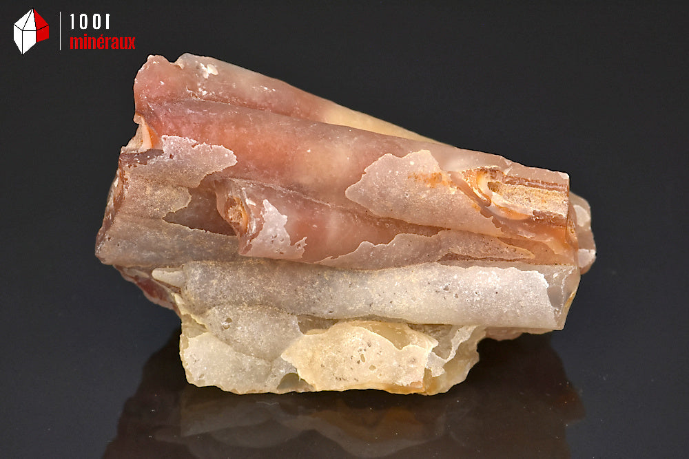 Minéral cristallisé de calcédoine bambou des Philippines