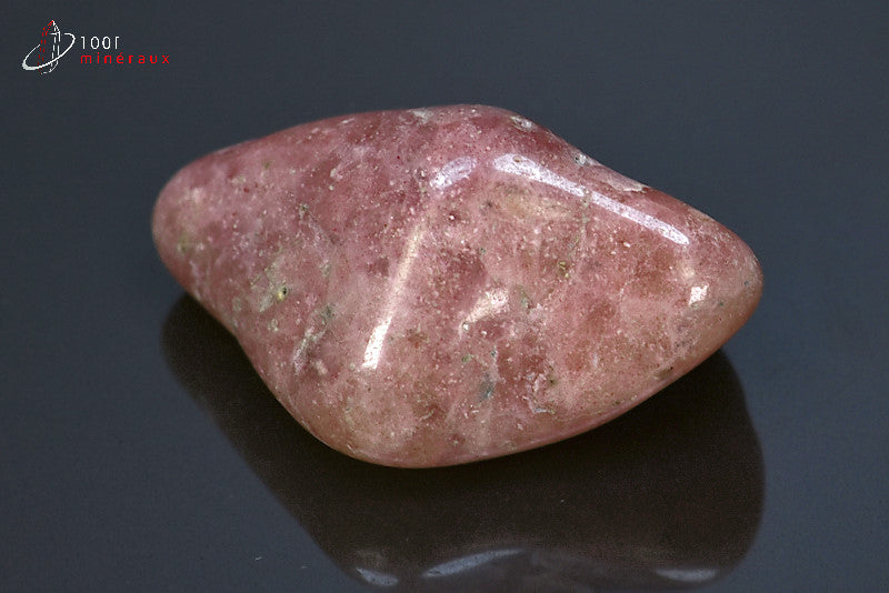 Minéral poli d'aventurine rouge d'Inde
