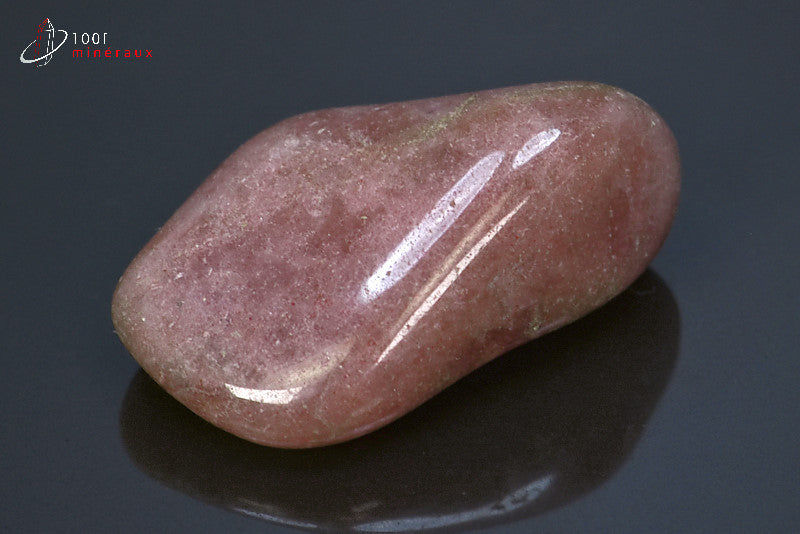 Minéral poli d'aventurine rouge d'Inde