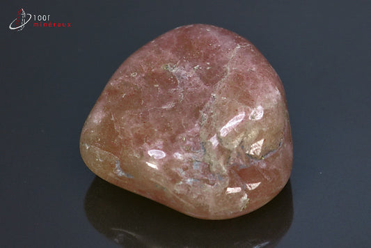 Minéral poli d'aventurine rouge d'Inde