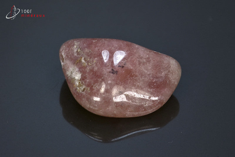 Minéral poli d'aventurine rouge d'Inde