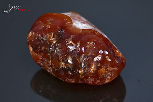 Minéral poli de cornaline orange de Namibie