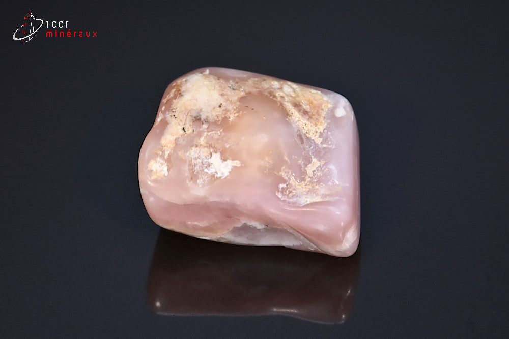 Minéral poli d'opale rose du Pérou