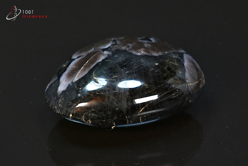 Minéral en galet poli de gabbro de Madagascar