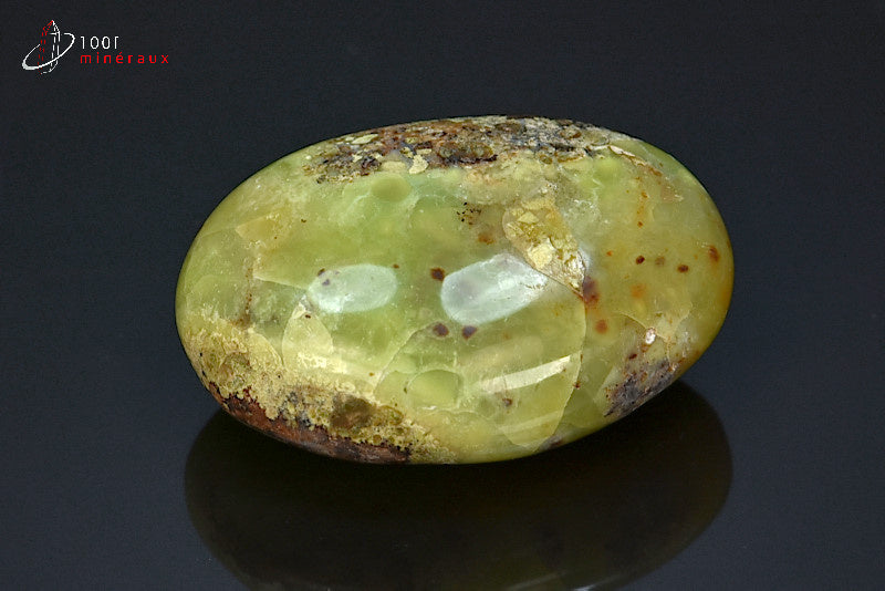 Minéral poli d'opale verte de Madagascar