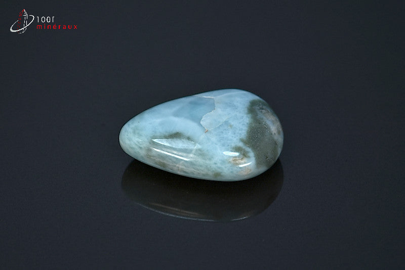 Minéral poli de larimar bleu de République dominicaine