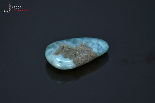 Minéral poli de larimar bleu de République dominicaine