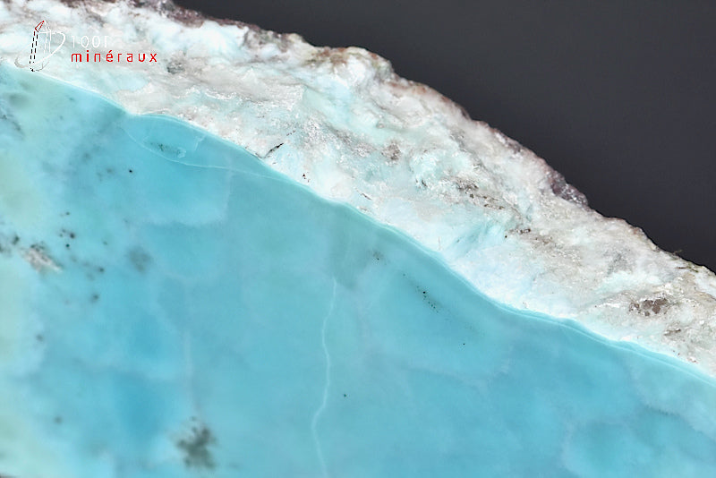 Minéral poli de larimar bleu de République dominicaine