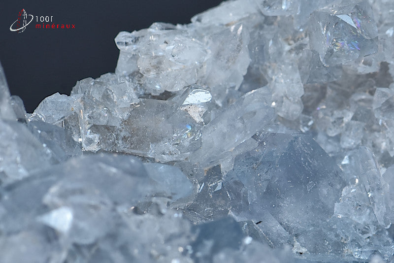 Minéral cristallisé de célestine de Madagascar