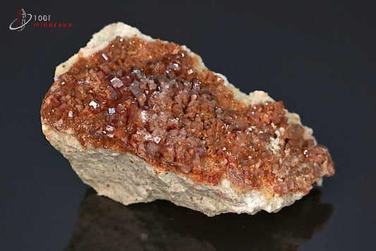 Minéral cristallisé de vanadinite du Maroc