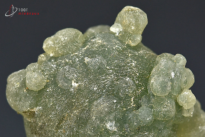 Minéral cristallisé de prehnite verte et du Mali