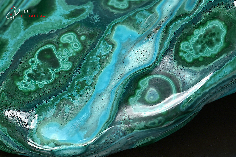 Malachite sur Chrysocolle polie RDC - Détail cercles concentriques nuances de vert - 155 g
