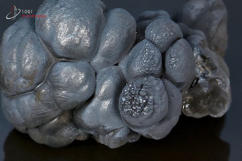 Minéral cristallisé de romanèchite noire du Brésil