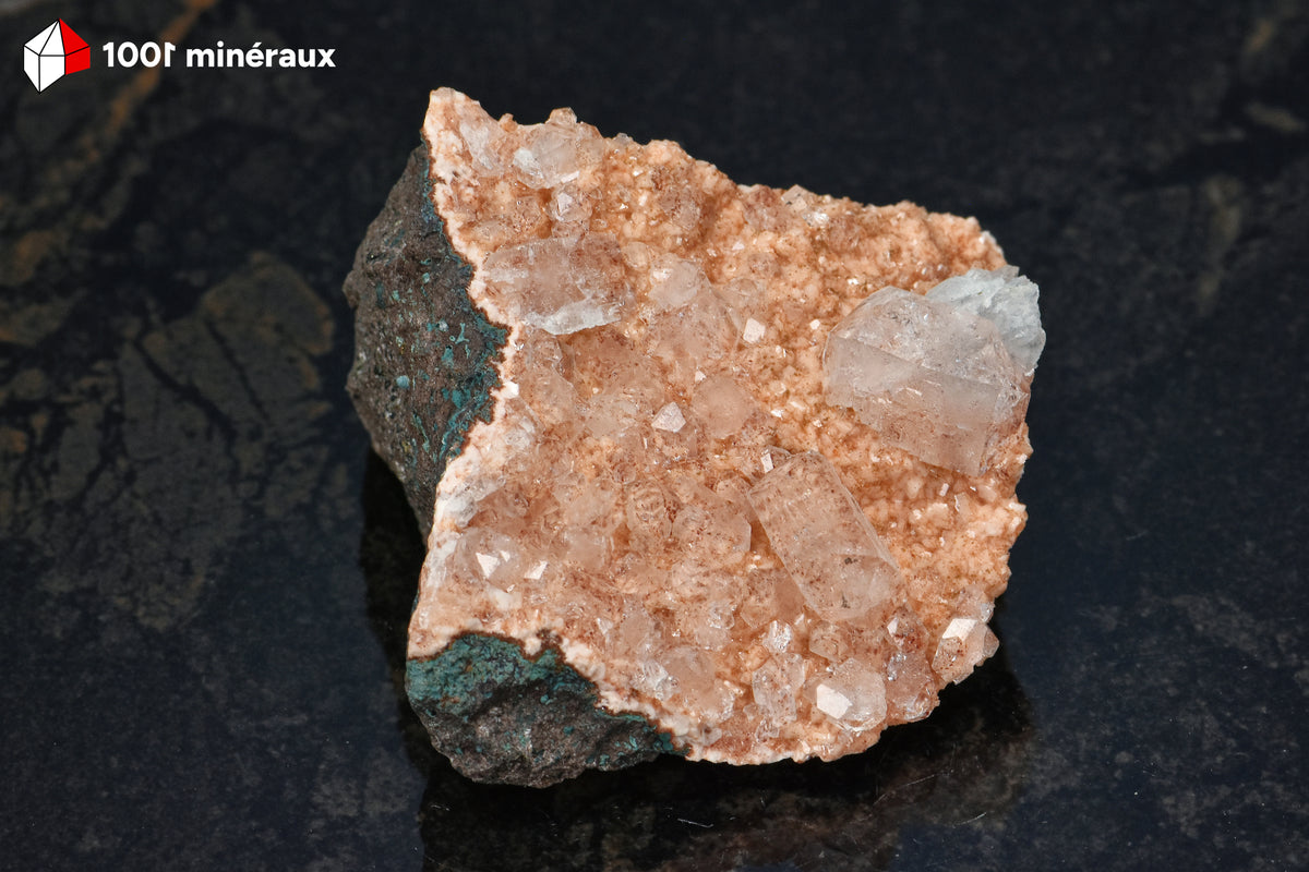 Apophyllite et Heulandite d’Inde - Spécimen sur matrice de 4,7 x 4,7 x 3,7 cm - BH721
