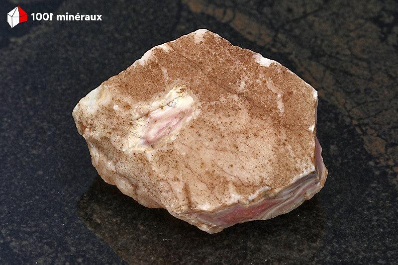 Agate zonée du Botswana - Cercles et bandes rose-rouge sur fond blanc - BH728
