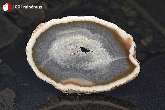 Tranche Agate naturelle Brésil - Forme ovoïde, bordure blanche et brune, vaste centre translucide et cœur cristallisé - 39 g - BH770
