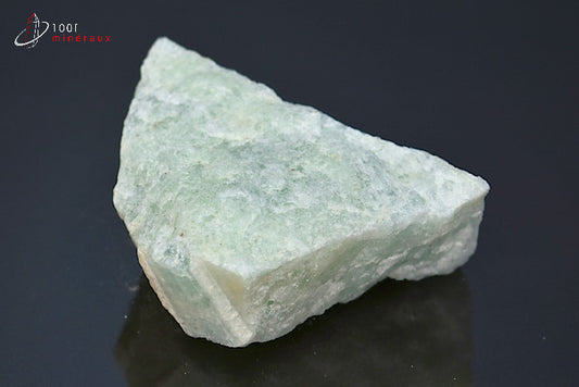 Minéral d'aigue-marine bleue brute du Brésil