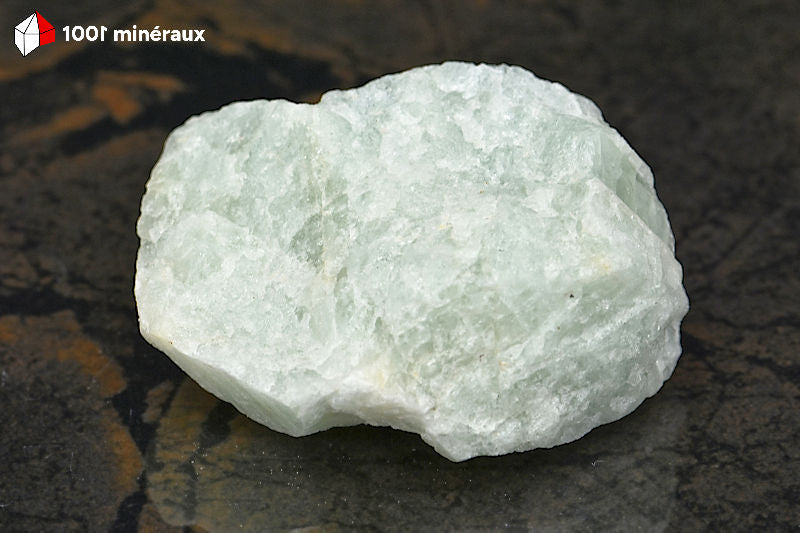 Aigue-marine brute du Brésil - Vue d'ensemble, teinte bleutée translucide - 55 g