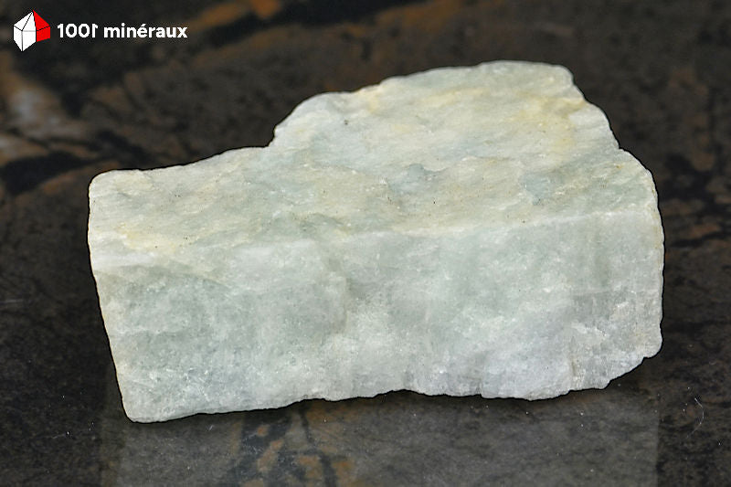 Aigue-marine brute du Brésil - Vue d'ensemble, plan de clivage naturel visible - 67 g