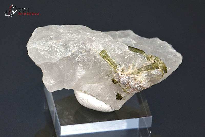 Minéral cristallisé de tourmaline verte ou verdélite du Brésil