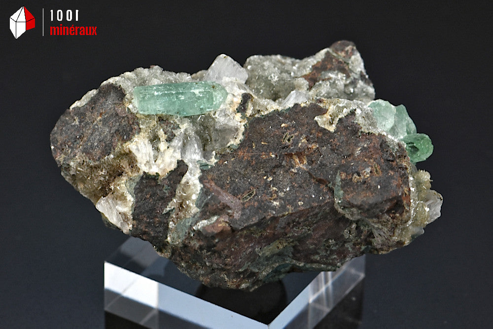 Minéral cristallisé d'apophyllite verte et stilbite d'Inde