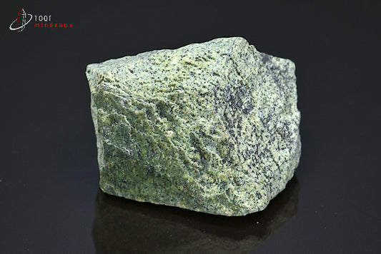 Minéral brut de serpentine verte du Brésil