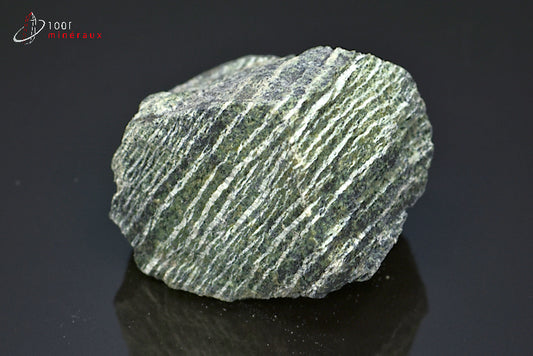 Minéral brut de serpentine verte du Brésil