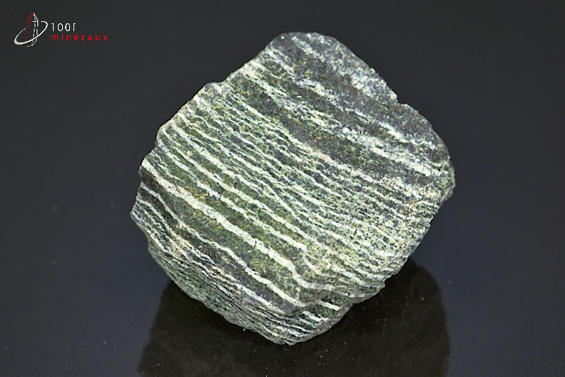 Minéral brut de serpentine verte du Brésil