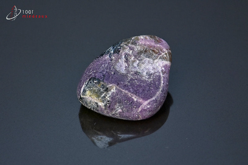 Minéral poli de stichtite violette du Canada