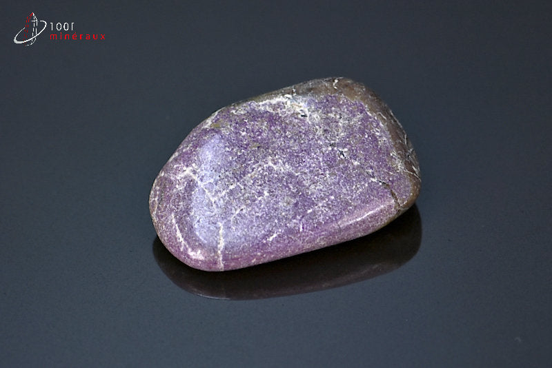 Minéral poli de stichtite violette du Canada