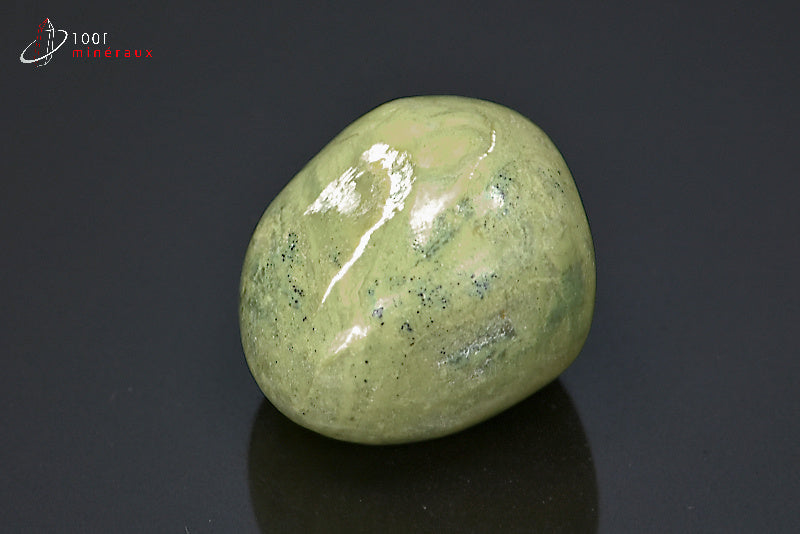 Minéral poli de serpentine verte du Pakistan