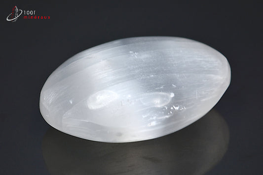 Minéral poli de sélénite blanche