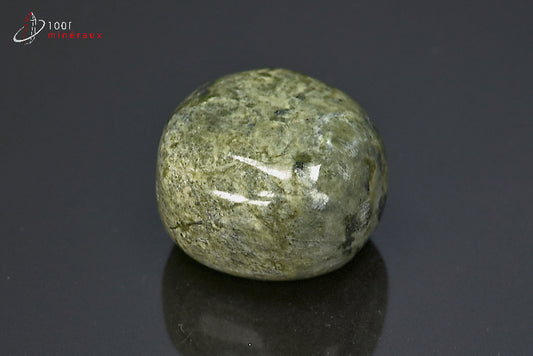 Minéral poli de serpentine verte du Pakistan