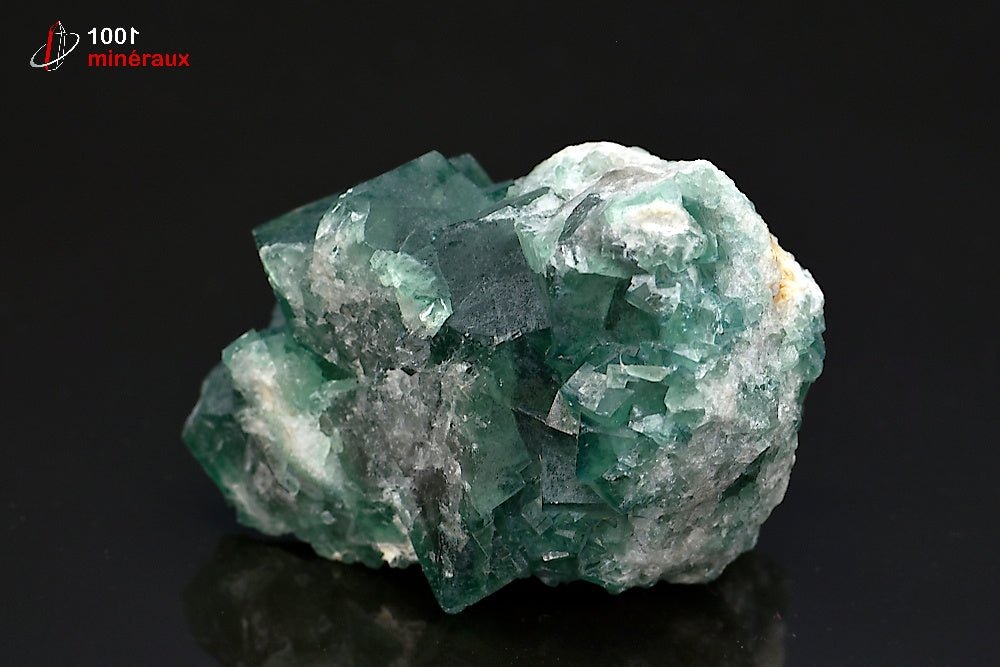 Minéral cristallisé de fluorine verte de Madagascar