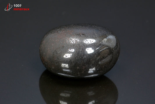 Minéral poli d'hématite du Brésil