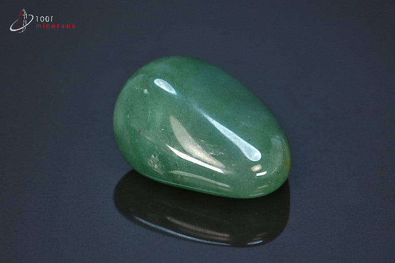 Minéral d'aventurine polie verte du Brésil