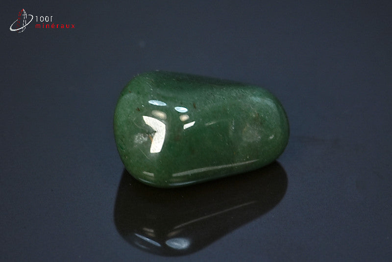 Minéral d'aventurine polie verte du Brésil