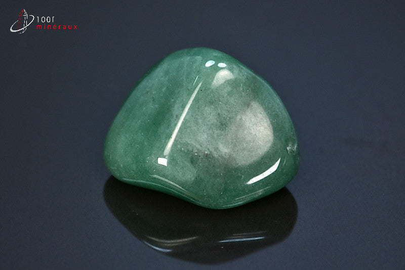 Minéral d'aventurine polie verte du Brésil
