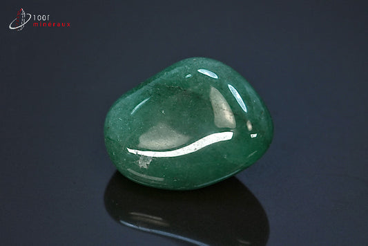 Minéral d'aventurine polie verte du Brésil