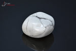 Howlite polie - Zimbabwe - pierres polies 3,1 cm / 23g / BK664 - Vignette | 1001 minéraux