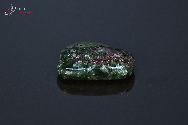 Minéral poli de séraphinite ou clinochlore de Russie