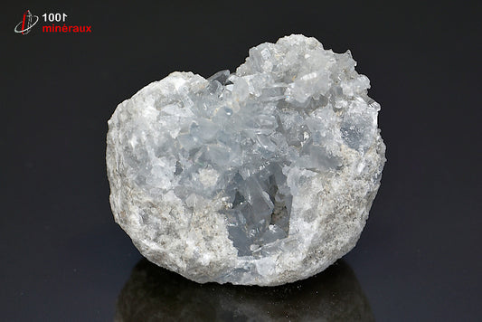 Minéral cristallisé de célestine de Madagascar