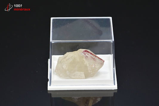 Minéral cristallisé de tourmaline rose ou rubellite du Brésil