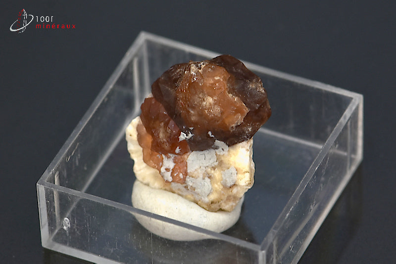 Minéral cristallisé de grenat hessonite du Canada